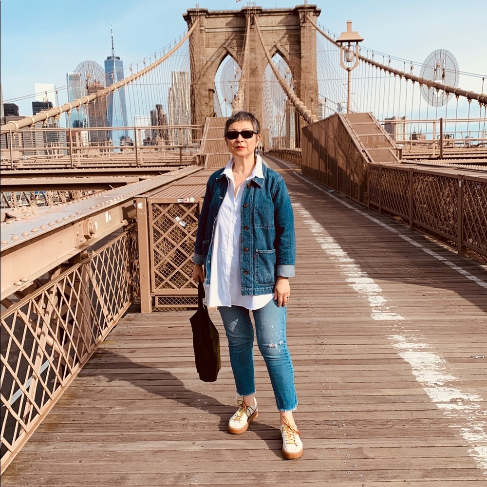 Meet your Posher, Helen